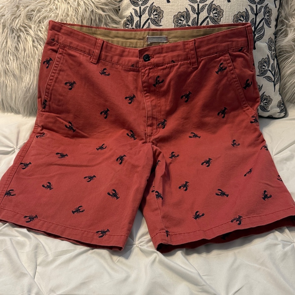 Izod Red Embroidered Lobster Flat Front Shorts
